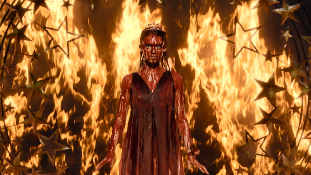 Carrie krijgt een tweede seizoen op Amazon Prime Video: Mike Flanagan gaat verder dan het boek!
